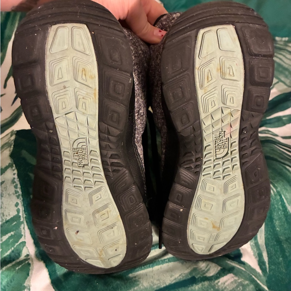 The North Face Gray Black Winter Boots - Picture 3 of 5